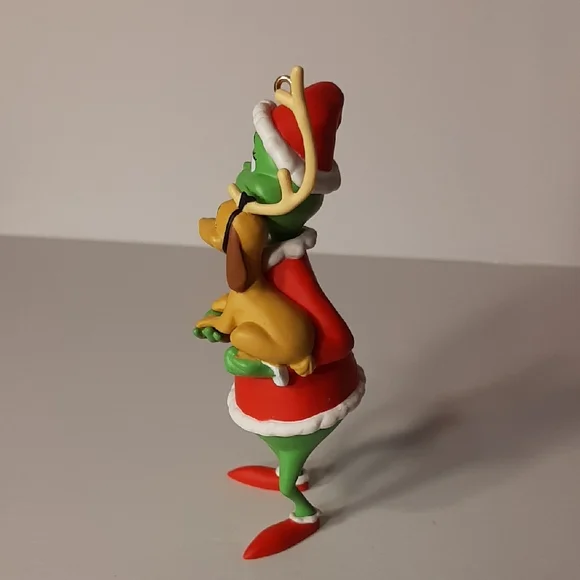 Hallmark "Keepsake" Grinch and Max Ornament in Classic Red & Green, Handcrafted - Picture 3 of 11